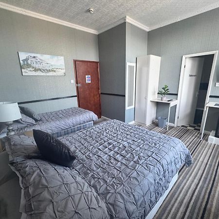 The Holmlea Hotel Blackpool Ngoại thất bức ảnh