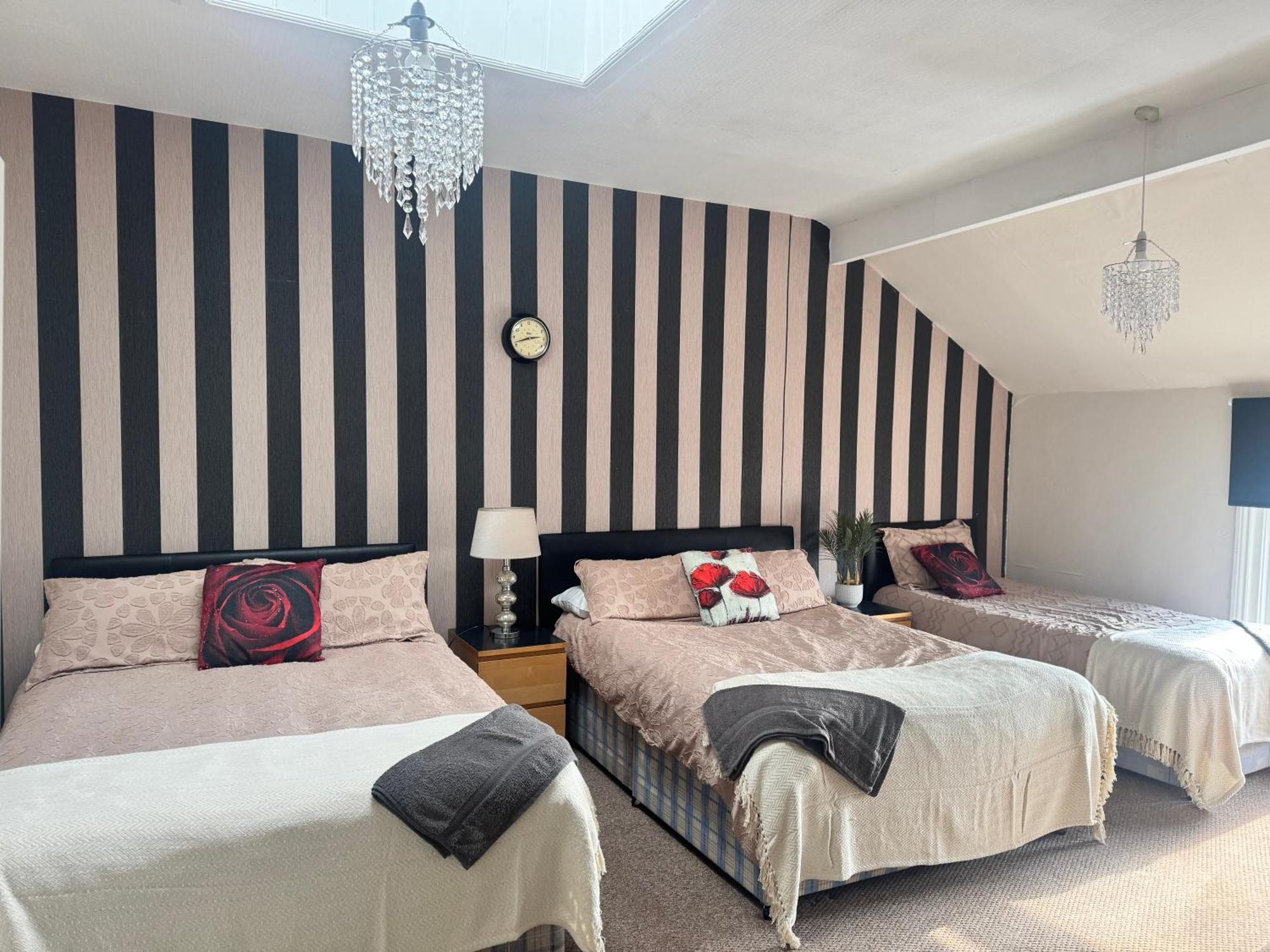 The Holmlea Hotel Blackpool Ngoại thất bức ảnh