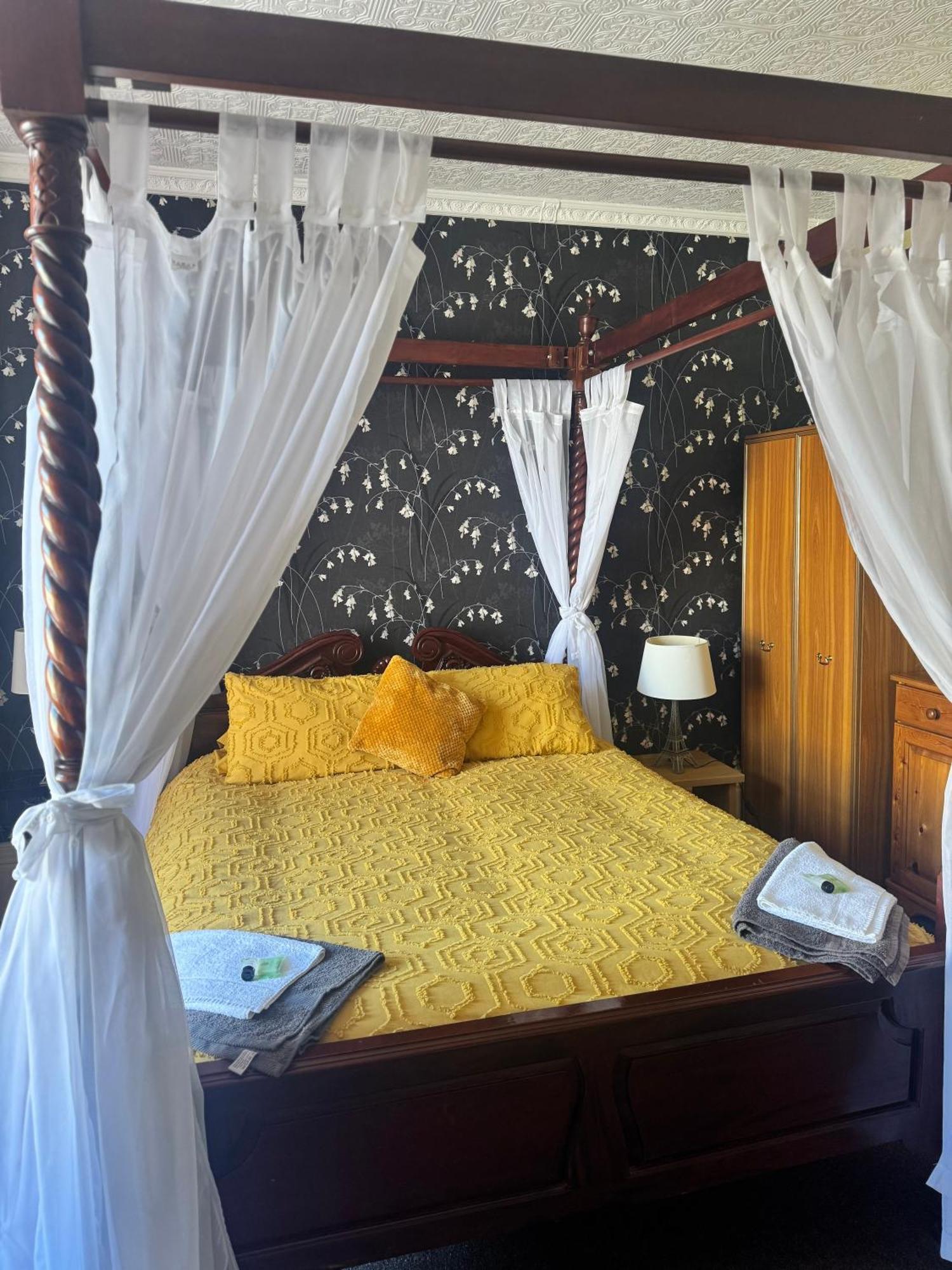 The Holmlea Hotel Blackpool Ngoại thất bức ảnh