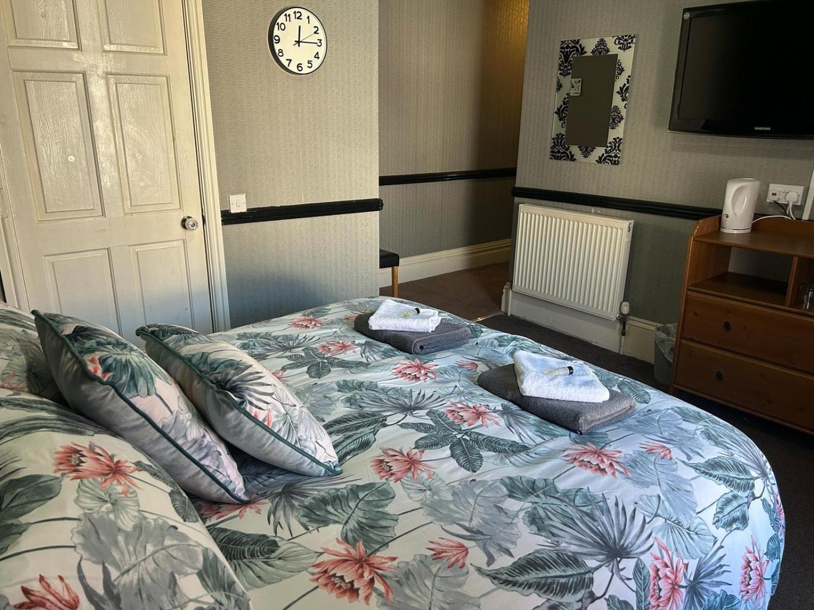 The Holmlea Hotel Blackpool Ngoại thất bức ảnh