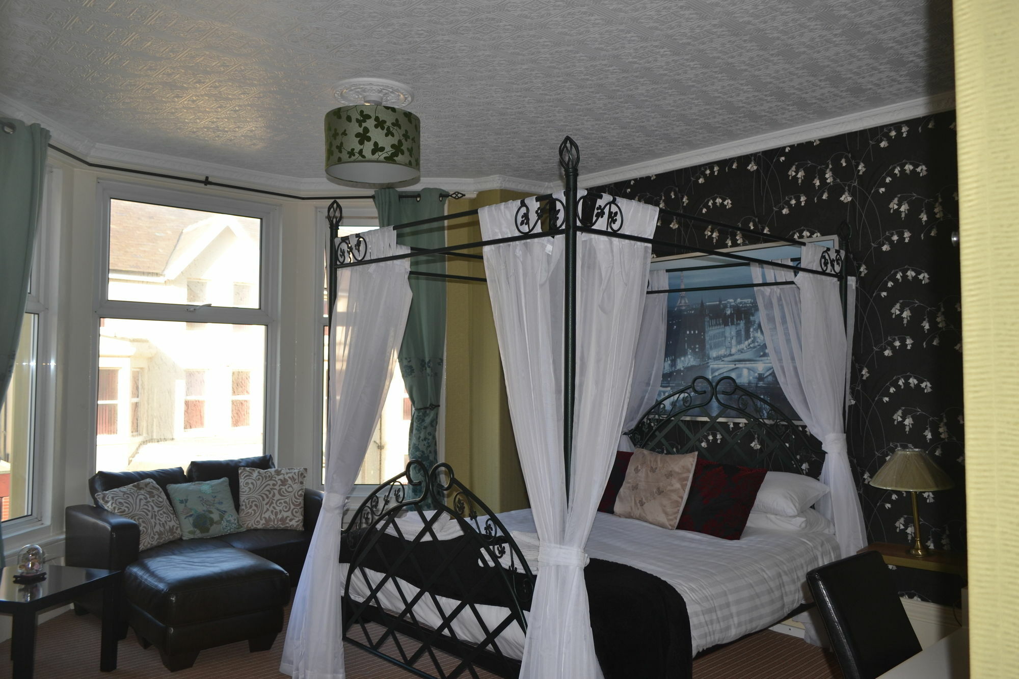 The Holmlea Hotel Blackpool Ngoại thất bức ảnh